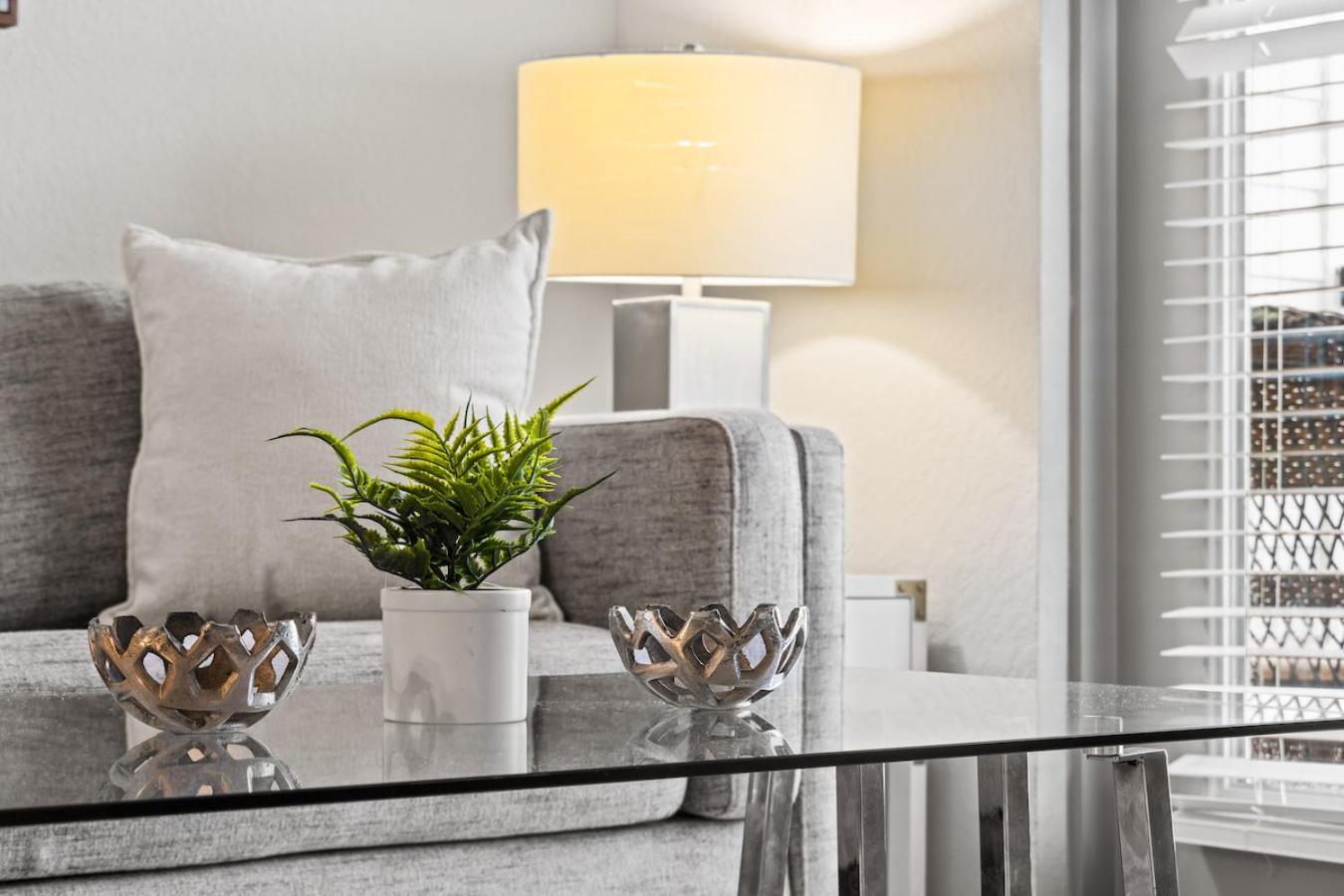 סיינט פיטרסברג Tropicana Field 1 Bed In Downtown St Pete With Free Parking מראה חיצוני תמונה