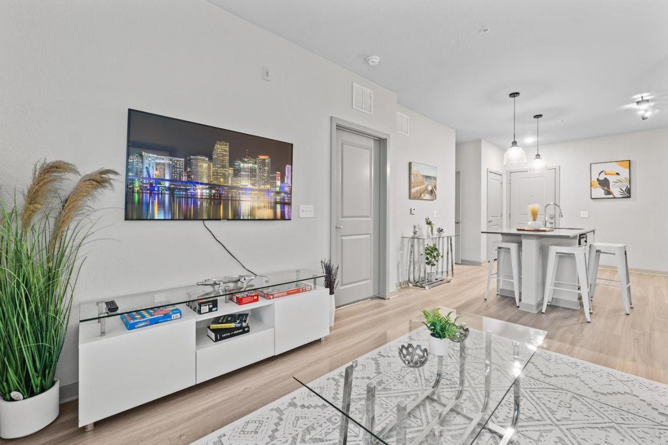 סיינט פיטרסברג Tropicana Field 1 Bed In Downtown St Pete With Free Parking מראה חיצוני תמונה