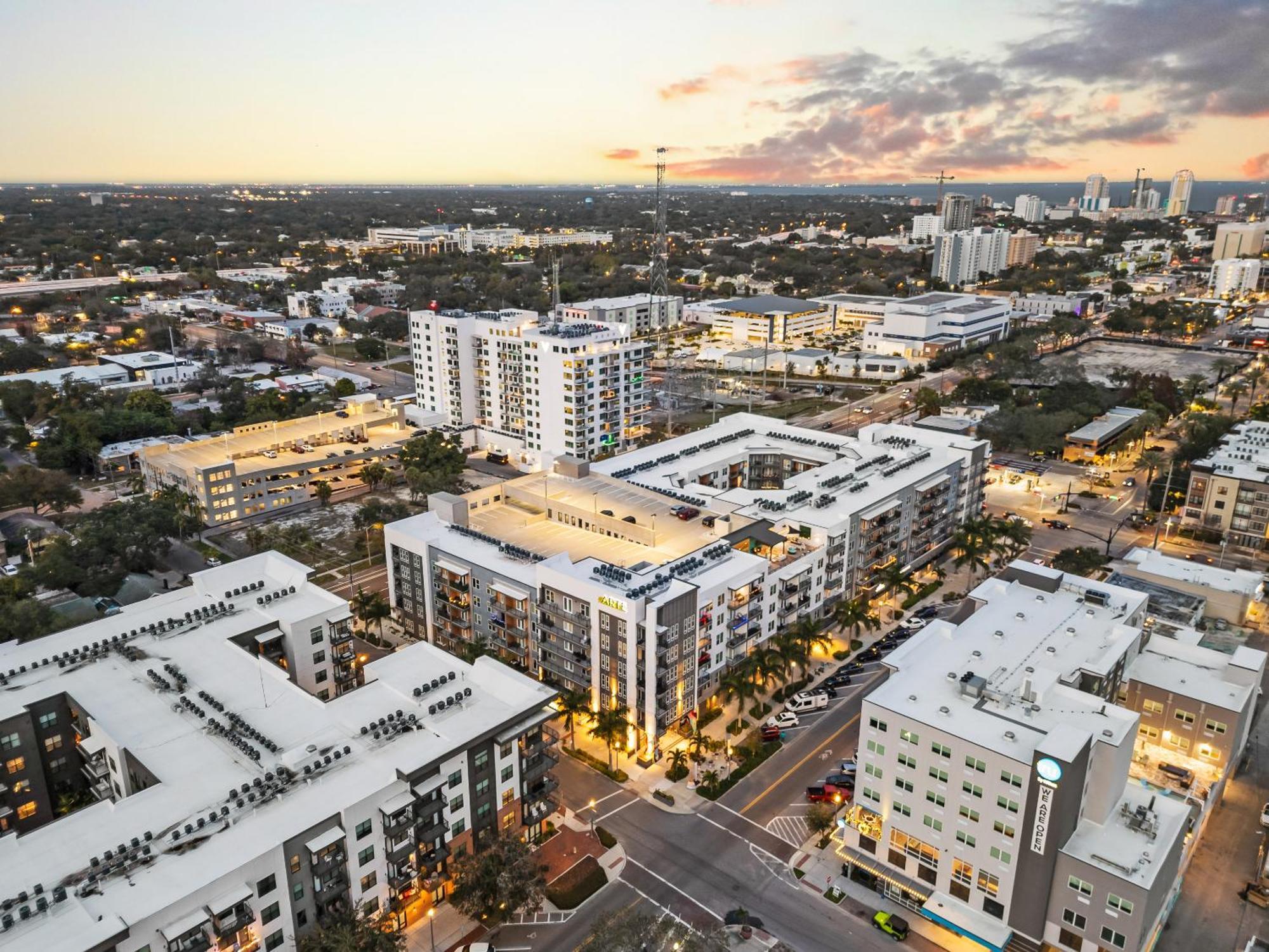 סיינט פיטרסברג Tropicana Field 1 Bed In Downtown St Pete With Free Parking מראה חיצוני תמונה